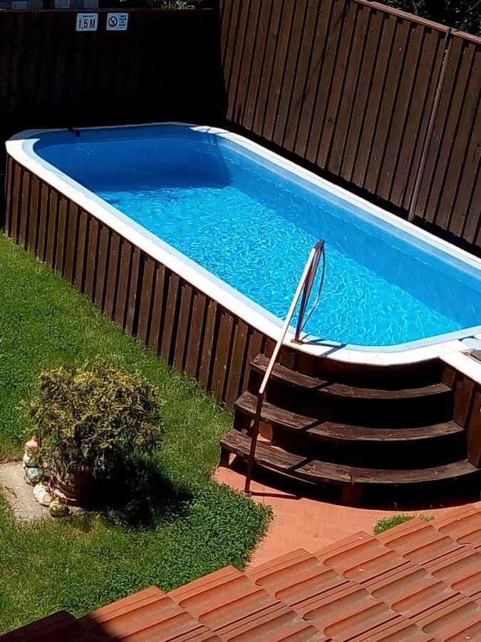 Casa Rad Hotell Sînmartin Exteriör bild